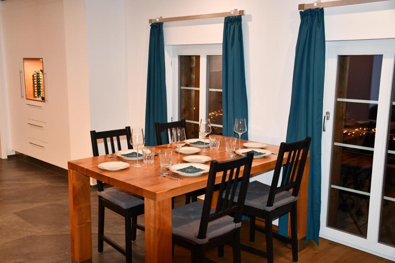 Hof-Fankhauser Apartment Wasen Bagian luar foto